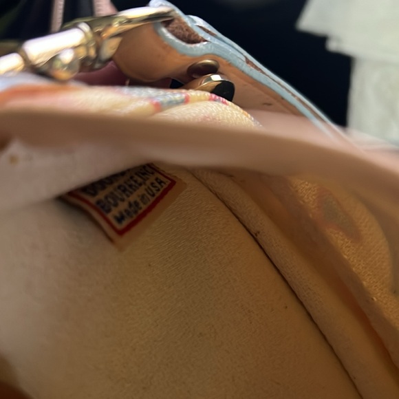 **NEW LISTING** Dooney and Bourke Wistlet - Picture 7 of 7